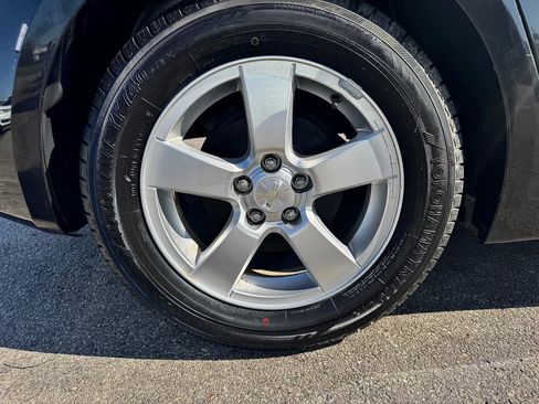 Used 2014 Chevrolet Cruze LT image 25