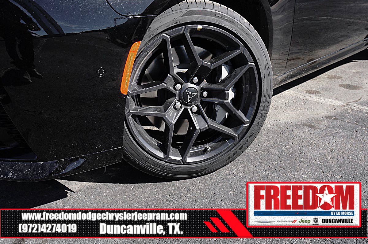 New 2026 Dodge Charger Scat Pack w/ Blacktop Package AWD/4WD image 9
