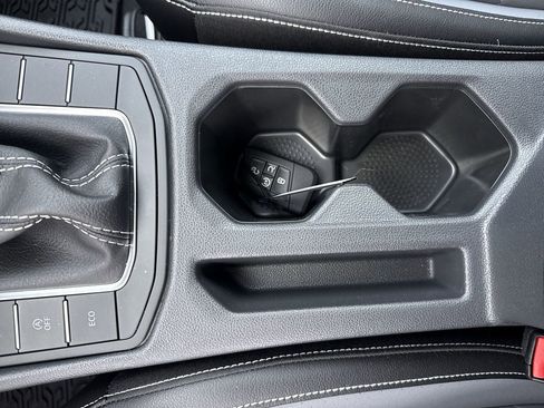 New 2026 Volkswagen Jetta SE FWD image 35