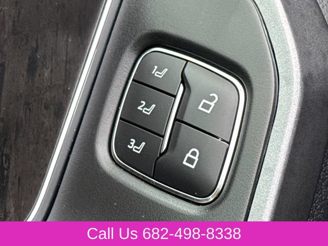 Used 2025 Ford F250 Lariat w/ FX4 Off-Road Package AWD/4WD image 21