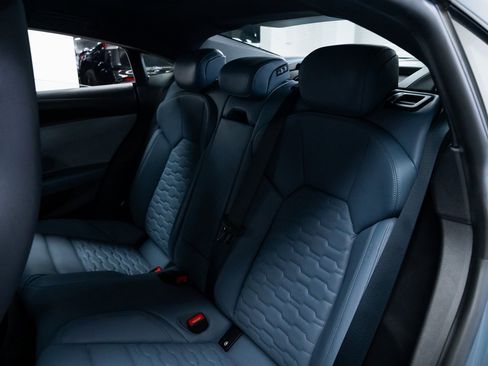 Used 2022 Audi e-tron GT Prestige w/ Prestige Package image 20