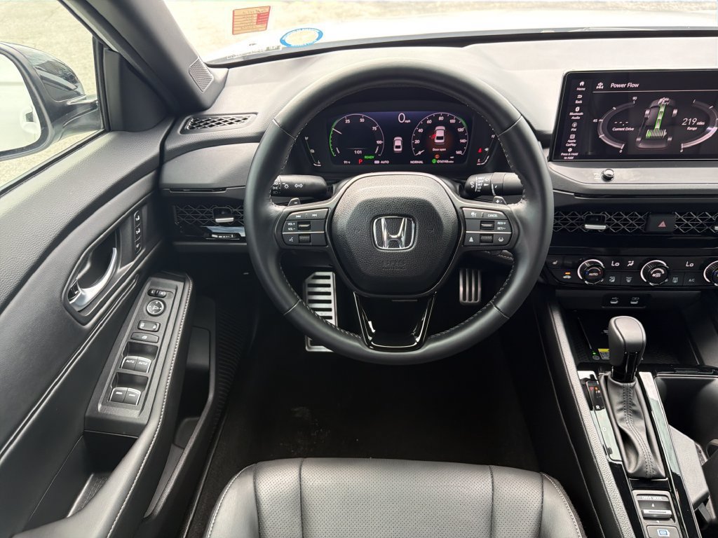 Used 2025 Honda Accord Sport image 13