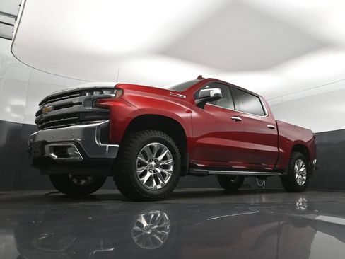 Used 2021 Chevrolet Silverado 1500 LTZ w/ LTZ Premium Package AWD/4WD image 40
