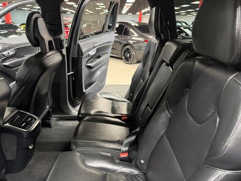 Used 2020 Volvo XC90 T6 Momentum w/ Protection Package Premier AWD/4WD image 39