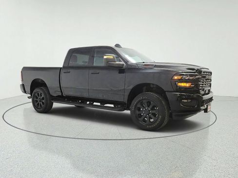 Used 2026 RAM 2500 Big Horn AWD/4WD image 3