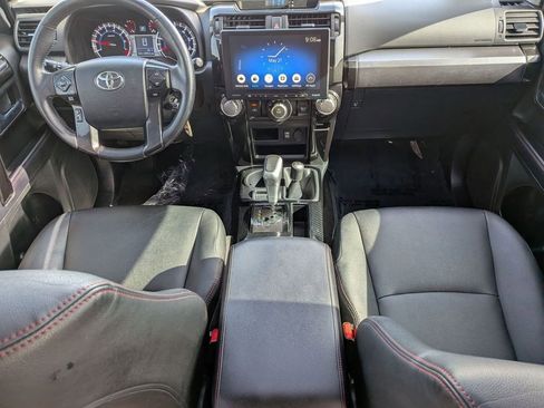 Used 2019 Toyota 4Runner TRD Off-Road Premium AWD/4WD image 32