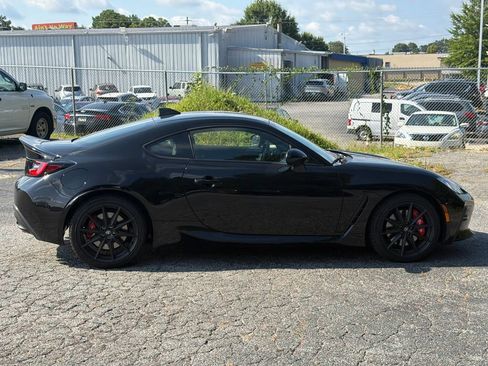 Used 2025 Toyota GR86 Premium w/ Performance Package RWD image 4