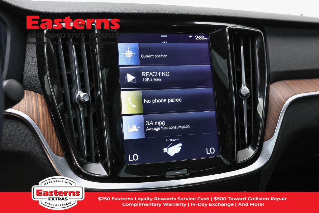 Used 2022 Volvo S60 B5 Inscription FWD image 19