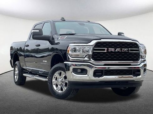 Used 2024 RAM 2500 Big Horn w/ Bed Utility Group image 2