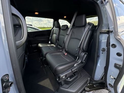 Used 2025 Honda Odyssey Sport-L image 26