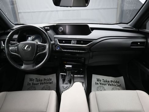 Used 2021 Lexus UX 250h w/ Premium Package image 23