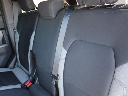 Used 2022 Ford Bronco Big Bend w/ Sasquatch Package image 17