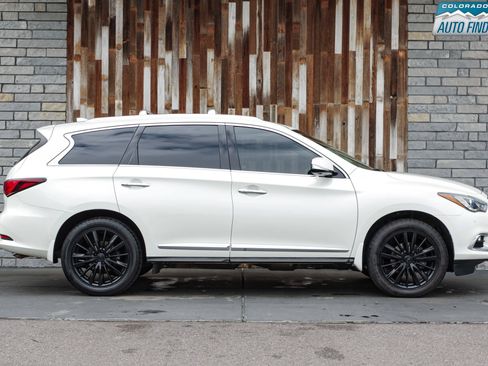 Used 2019 INFINITI QX60 Luxe w/ Sensory Package AWD/4WD image 8