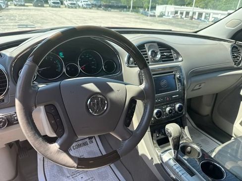 Used 2014 Buick Enclave Leather FWD image 29