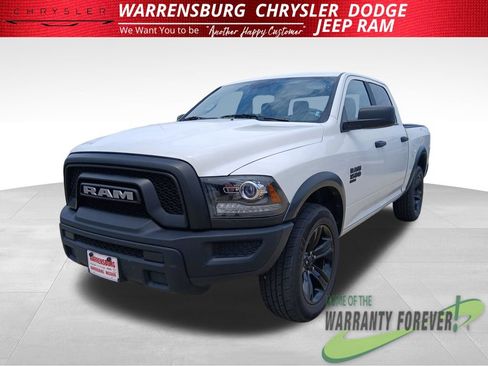 Used 2024 RAM 1500 Warlock AWD/4WD image 5