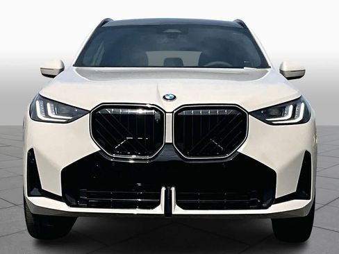 New 2026 BMW X3 xDrive30 image 3