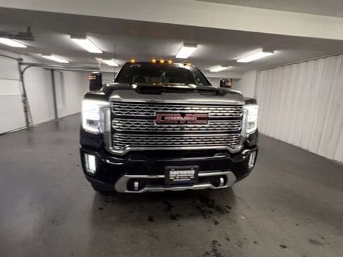 Used 2021 GMC Sierra 2500 Denali w/ Denali Ultimate Package AWD/4WD image 3