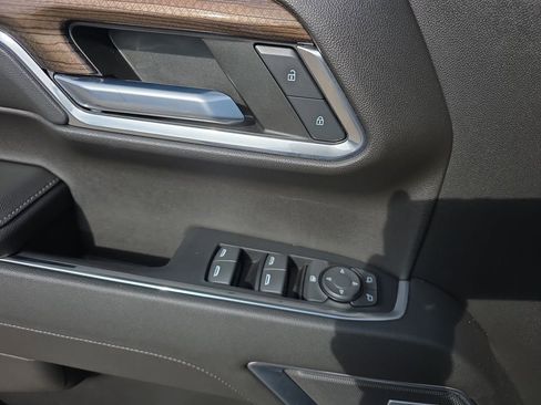 Certified 2022 Chevrolet Silverado 1500 RST w/ Convenience Package II image 27