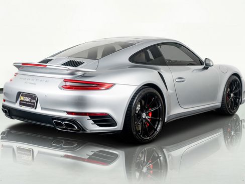 Used 2017 Porsche 911 Turbo S image 10