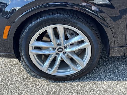 Used 2017 Audi Q7 3.0T Prestige image 11