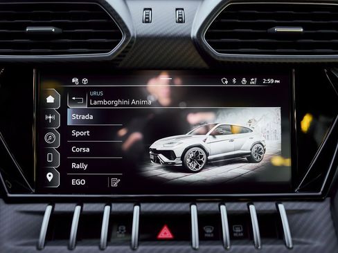 Used 2024 Lamborghini Urus Performante image 73