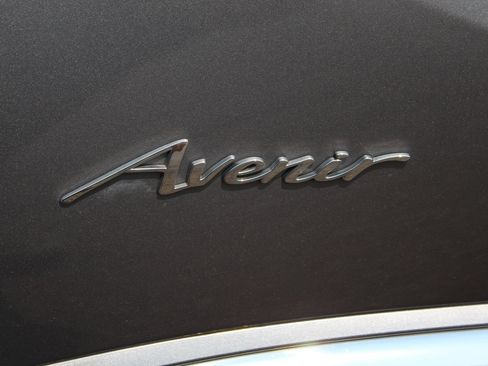 Used 2021 Buick Envision Avenir FWD image 29