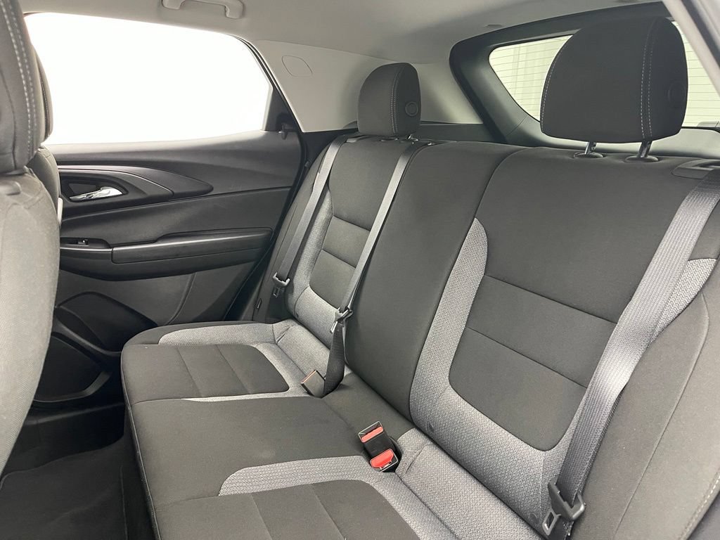 Used 2024 Chevrolet TrailBlazer LS w/ LS Convenience Package FWD image 35