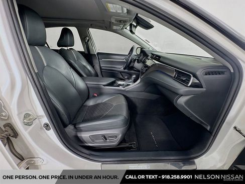Used 2020 Toyota Camry XSE w/ Driver Assist Package FWD image 28