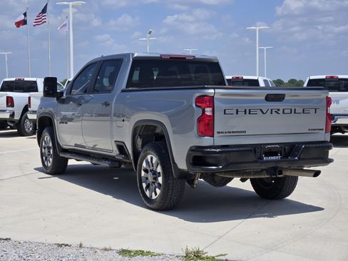 Used 2024 Chevrolet Silverado 2500 Custom w/ Custom Value Package AWD/4WD image 5