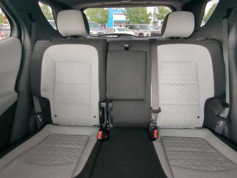 Used 2022 Chevrolet Equinox LT FWD image 21