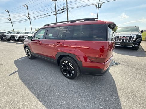 Used 2024 Hyundai Santa Fe SEL AWD/4WD image 4