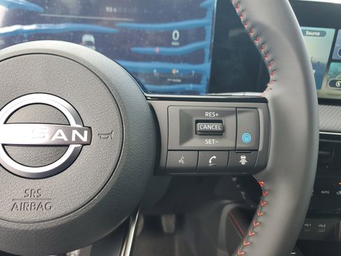 New 2025 Nissan Kicks SR image 22