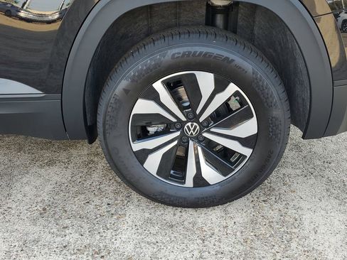 New 2026 Volkswagen Atlas SE FWD image 5
