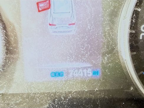 Used 2022 Toyota RAV4 LE image 16