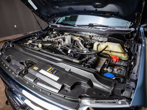 Used 2023 Ford F250 Lariat w/ Lariat Ultimate Package image 39