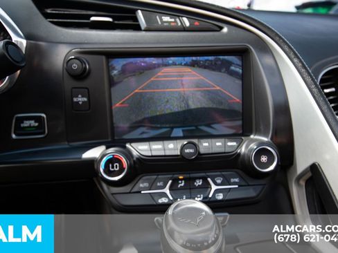 Used 2015 Chevrolet Corvette Stingray Coupe image 17
