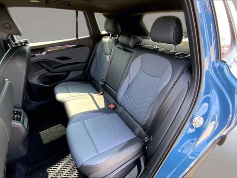 Certified 2025 Volkswagen Tiguan SE R-Line AWD/4WD image 24