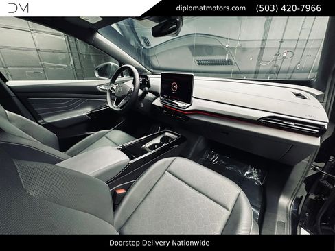 Used 2024 Volkswagen ID.4 Pro S AWD/4WD image 19