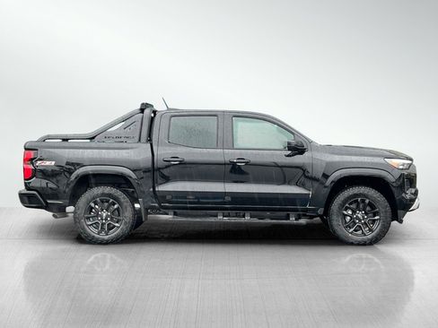 New 2025 Chevrolet Colorado Z71 w/ Midnight Edition image 3