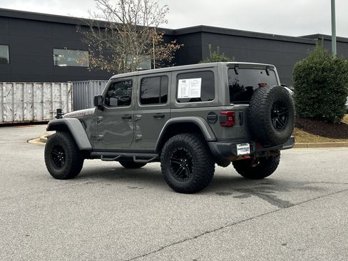 Used 2019 Jeep Wrangler Unlimited Rubicon image 12