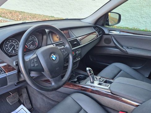 Used 2011 BMW X5 xDrive35i image 31