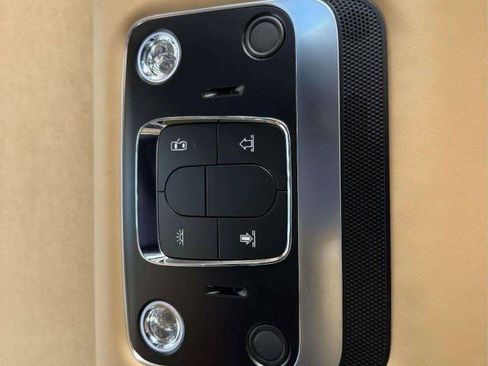 Used 2023 Bentley Flying Spur W12 AWD/4WD image 50