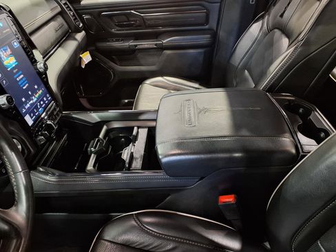 Used 2024 RAM 1500 Limited AWD/4WD image 18