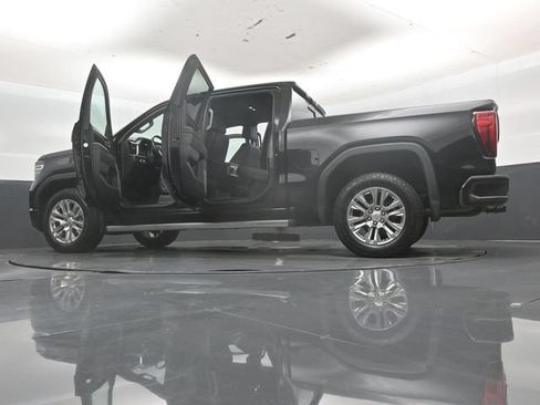 Used 2023 GMC Sierra 1500 Denali w/ Technology Package AWD/4WD image 60