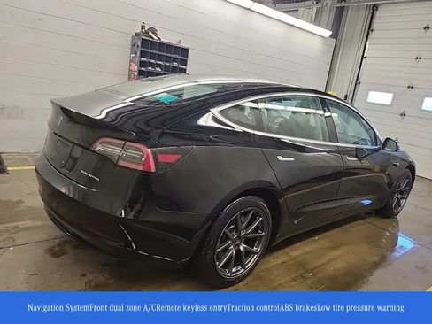 Used 2018 Tesla Model 3 Long Range image 2