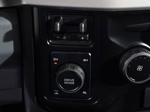 New 2026 Ford F350 XLT w/ Camper Package image 30