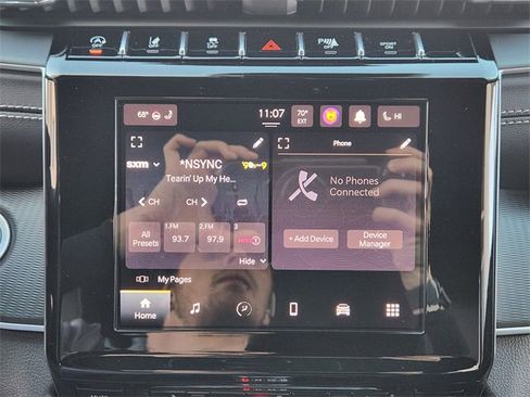 Certified 2025 Jeep Grand Cherokee L Altitude image 16