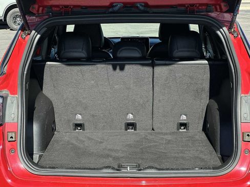 Certified 2023 Jeep Compass Limited image 18