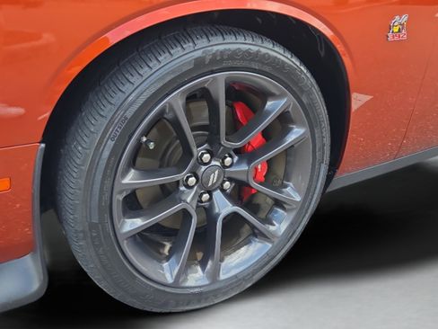 Used 2021 Dodge Challenger R/T Scat Pack w/ Plus Package RWD image 29