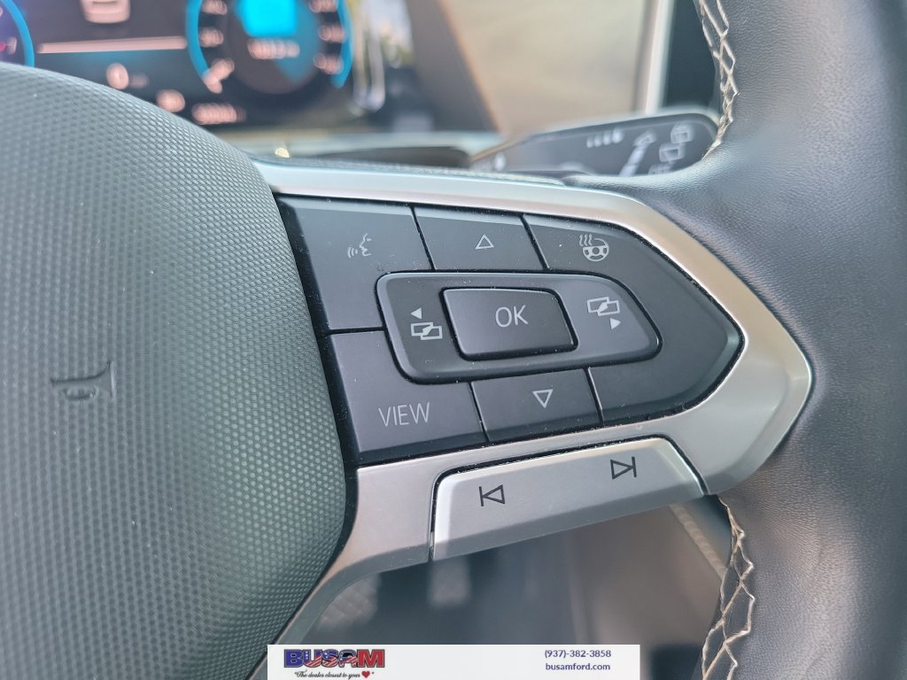 Used 2025 Volkswagen Atlas SE AWD/4WD image 19